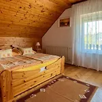 Magyar Apartmanhazak I-iii. Apartmán *