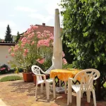 Apartmán Magyar Apartmanhazak I-iii.