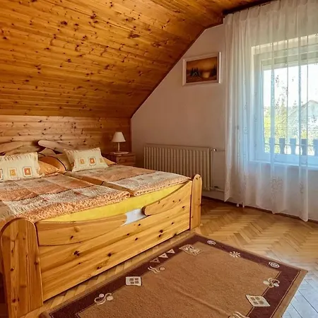 Magyar I-iii. Apartamento *