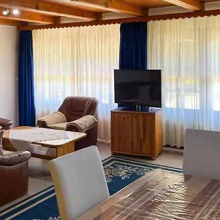 Magyar I-iii. Apartamento Zalakaros