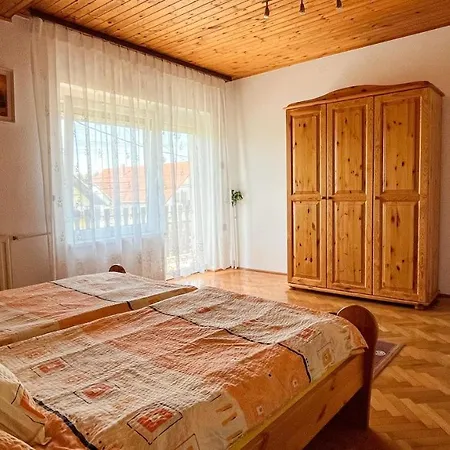 Appartamento Magyar Apartmanhazak I-iii. *