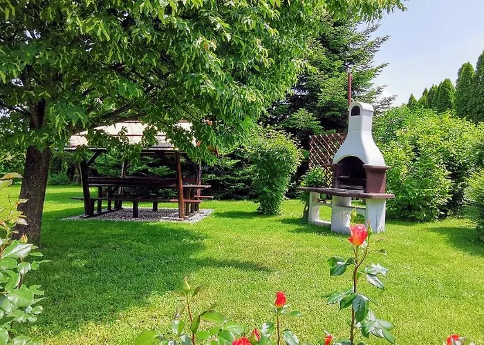 Magyar Apartmanhazak I-iii. *